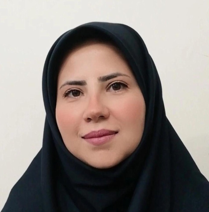 دکتر مینا مرادزاده